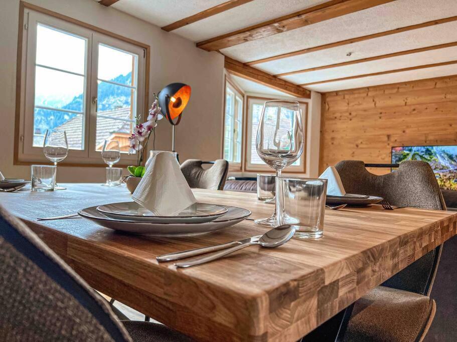 Alpine Chalet Kandersteg Exterior photo
